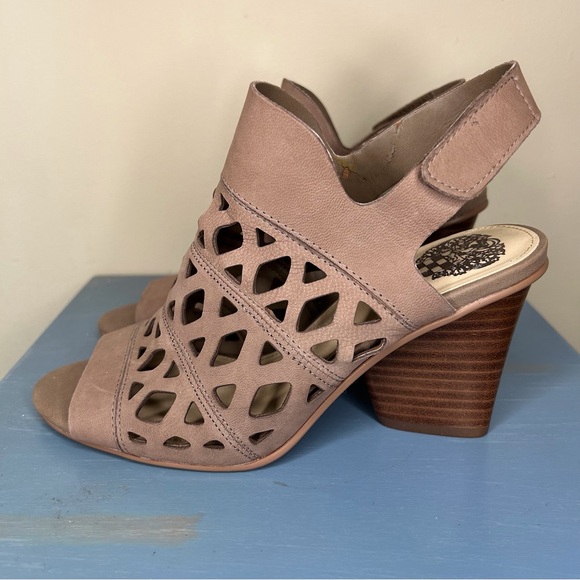 Vince Camuto Deverly cutout heeled sandals are in - Picture 4 of 11
